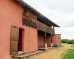 Gîte La Varenne dans la Loire, extérieur